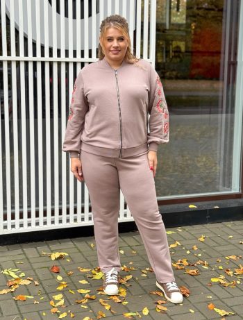 фото модных женских платьев больших размеров от  производителя